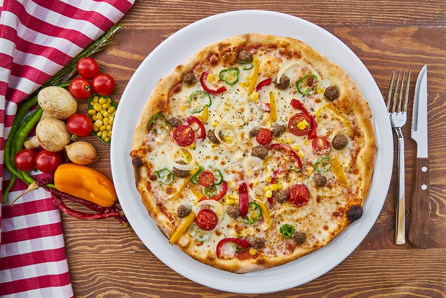 πέντε νόστιμες συνταγές για πίτσα 