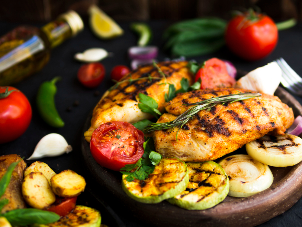 Συνταγή για Φαγητό με Κρέας: Ψητό Κοτόπουλο με Λεμόνι και Βότανα